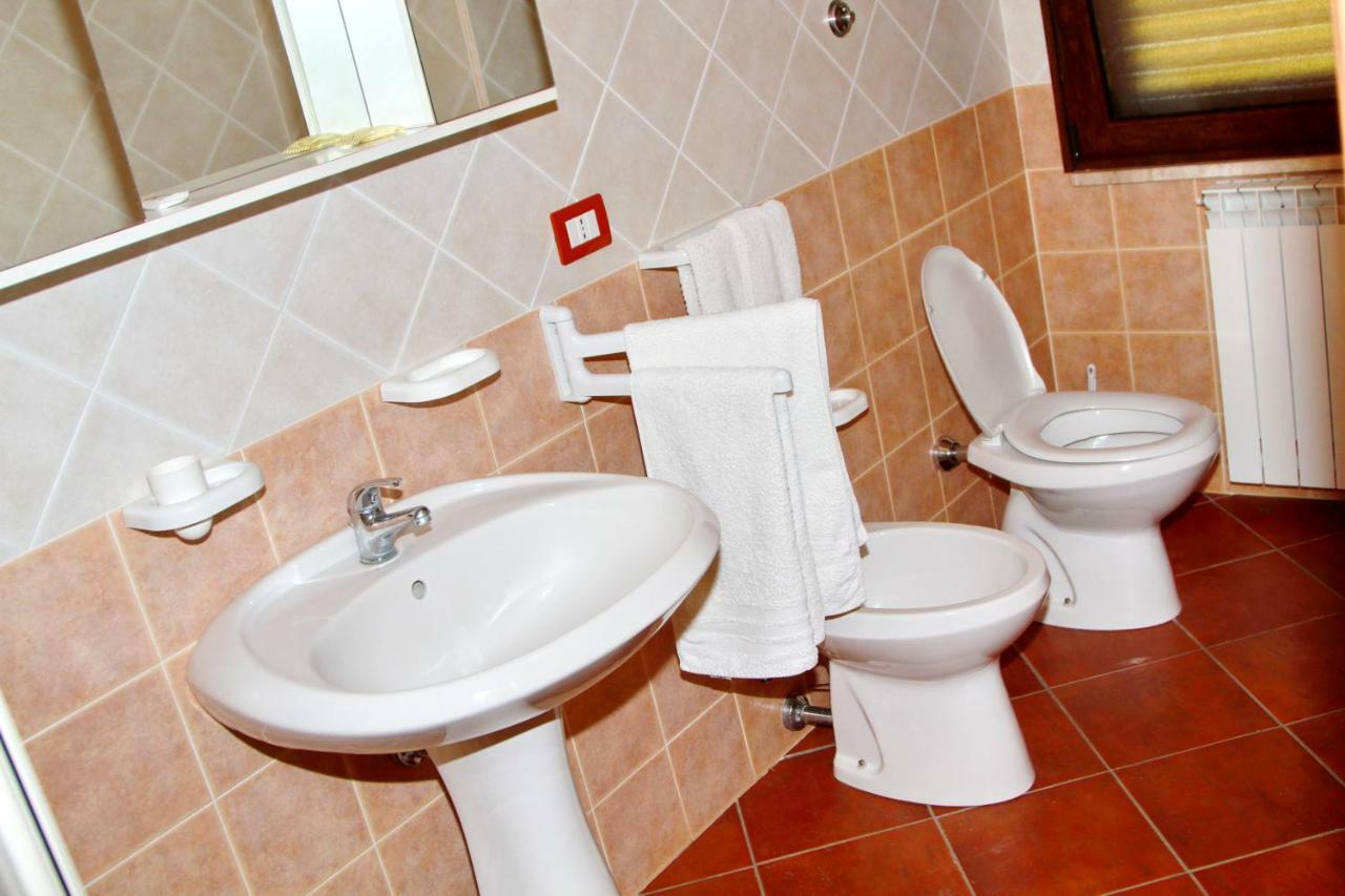 Ajo Sardinia Bed & Breakfast Olmedo Exterior photo