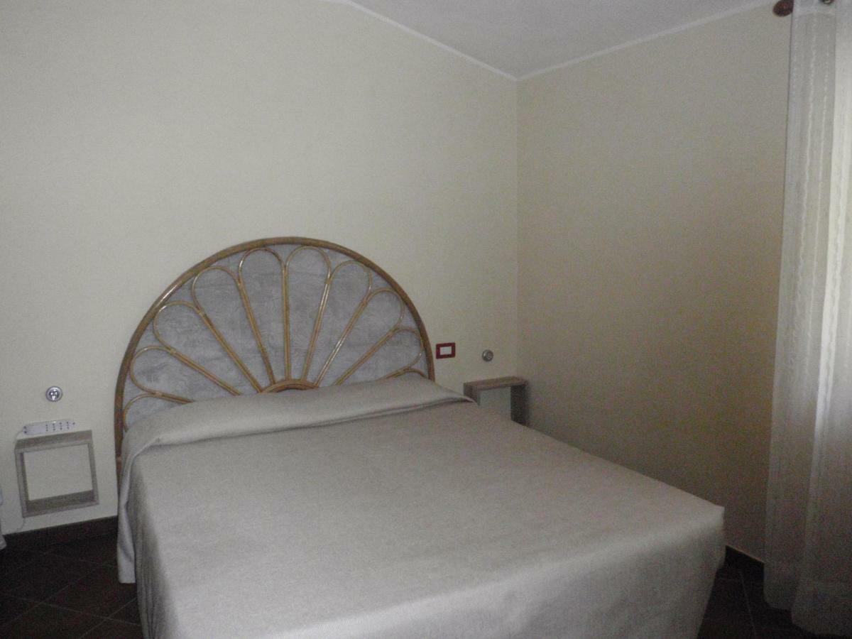Ajo Sardinia Bed & Breakfast Olmedo Exterior photo